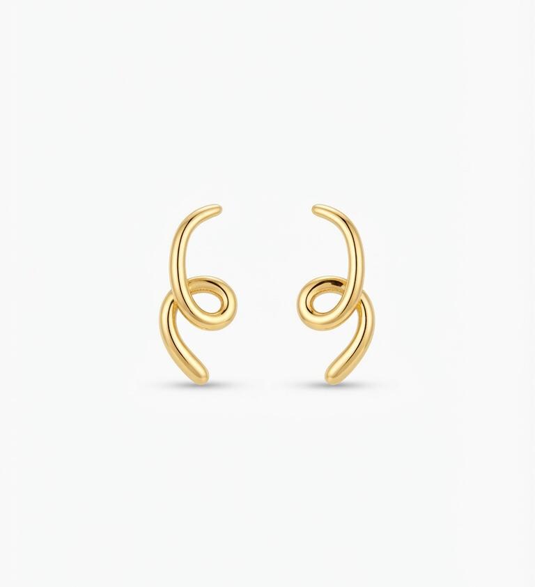 ELEGANT EARRING