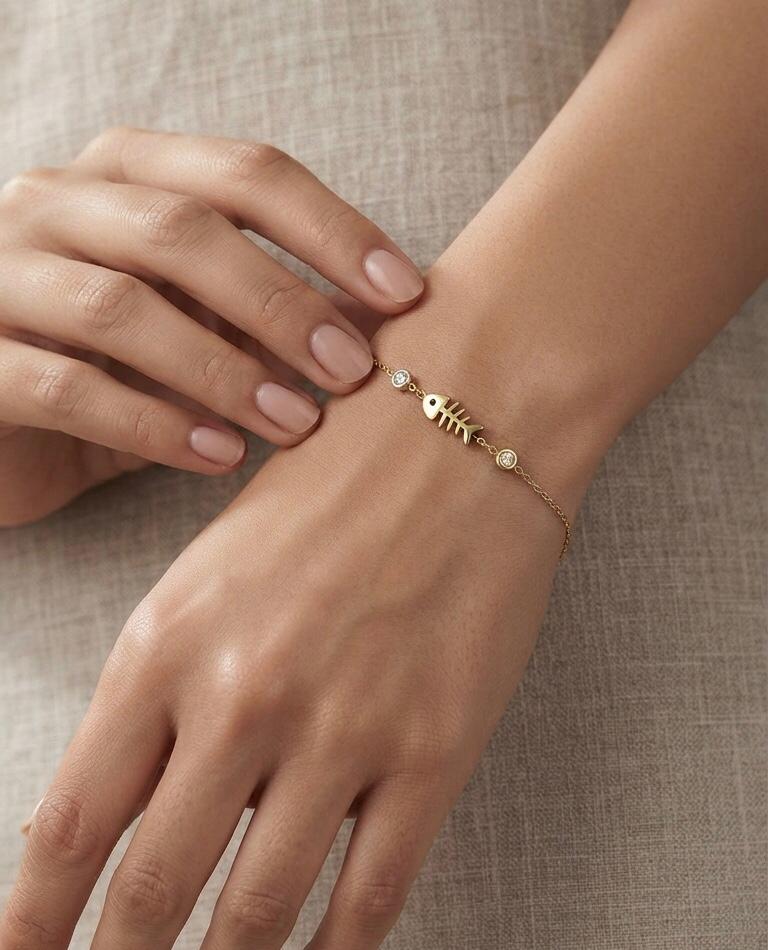 ELEGANT BRACELET