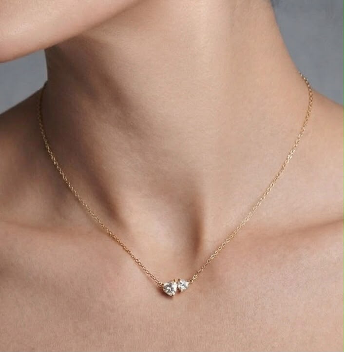 ELEGANT NECKLACE