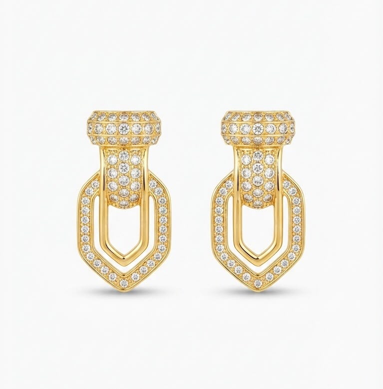 ELEGANT EARRING