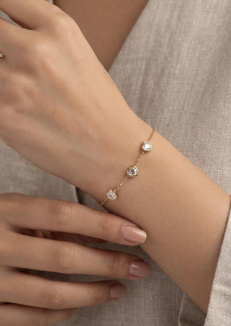 Heart-cut cubic zirconia station chain bracelet