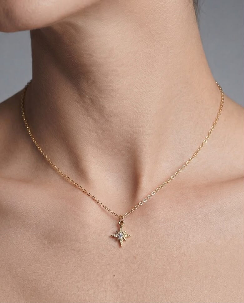 STUNNING NECKLACE
