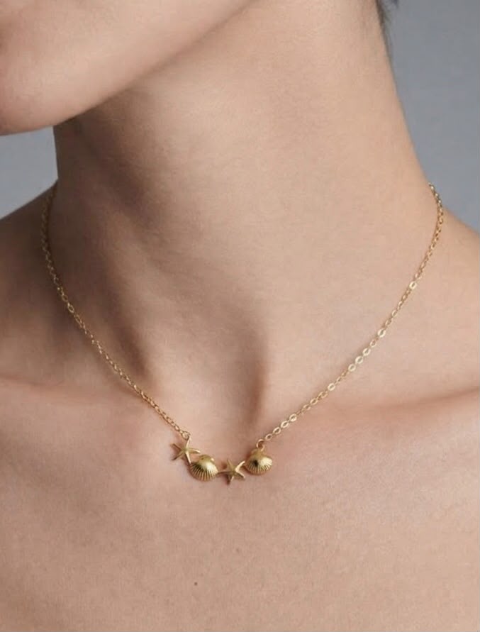 STUNNING NECKLACE